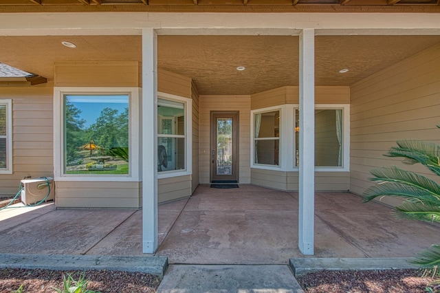 47307 Sunshine Terrace Dr, Coarsegold, CA 93614 - entrance to property featuring a patio