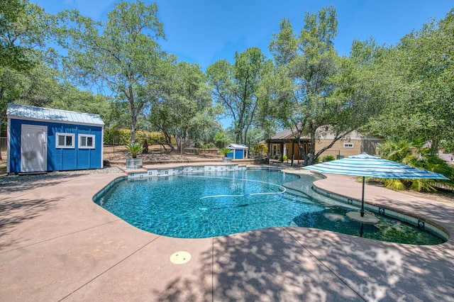 47307 Sunshine Terrace Dr, Coarsegold, CA 93614 - swimming pool featuring a patio