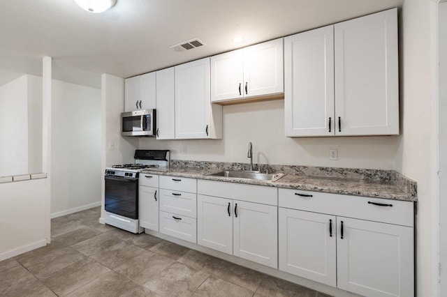 10876 Abby Ln, Hanford, CA 93230 - photo 8