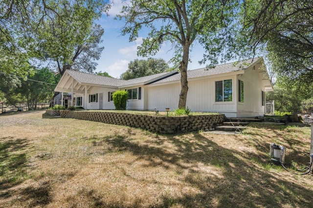 44719 Savage Rd, Coarsegold, CA 93614 - view of front of home featuring a front lawn