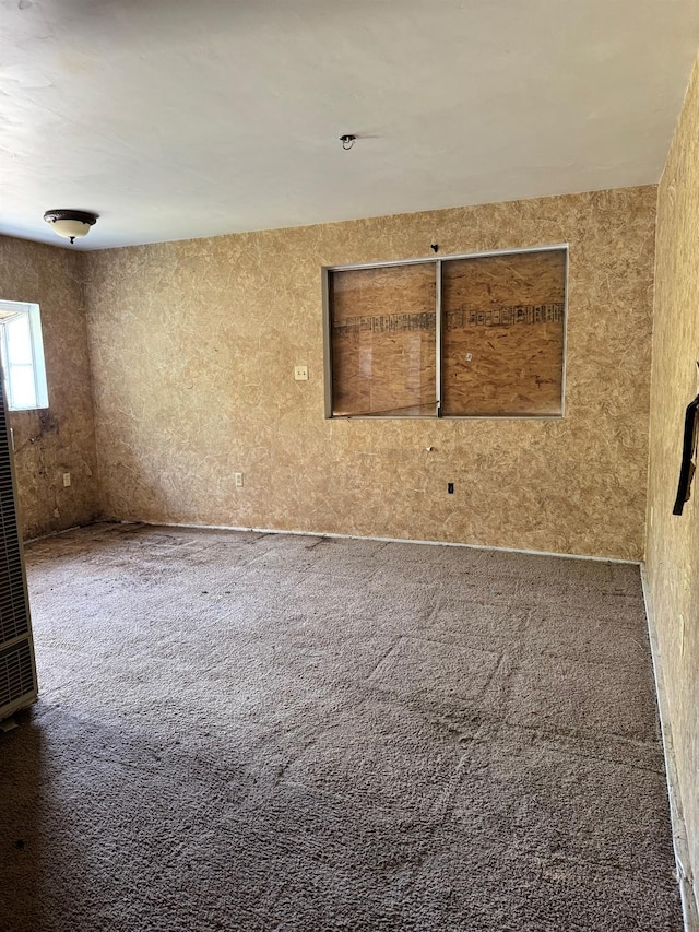 1382 N Thorne Ave, Fresno, CA 93728 - spare room with carpet and a heating unit