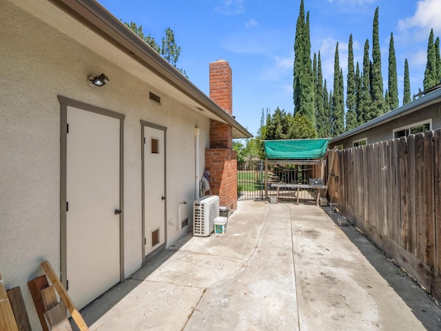 1646 W Millbrae Ave, Fresno, CA 93711 - view of patio