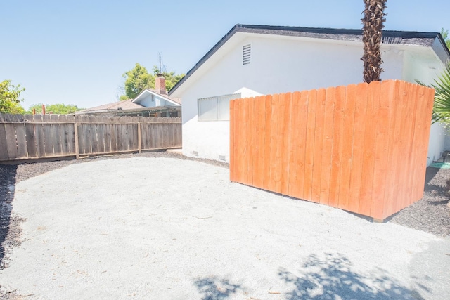 1617 W Indianapolis Ave, Fresno, CA 93705 - view of yard featuring a patio