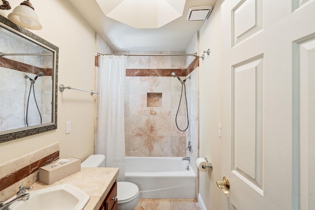14215 Killarney Dr, Madera, CA 93636 - bathroom with toilet, shower / bath combo, and vanity