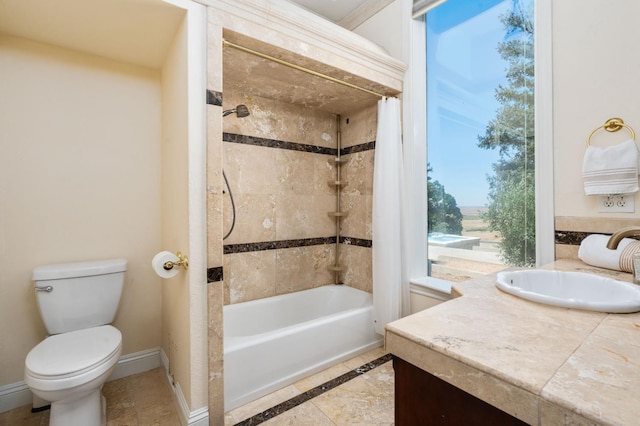 14215 Killarney Dr, Madera, CA 93636 - full bath featuring shower / bathtub combination with curtain, vanity, toilet, inlaid floor details, and baseboards