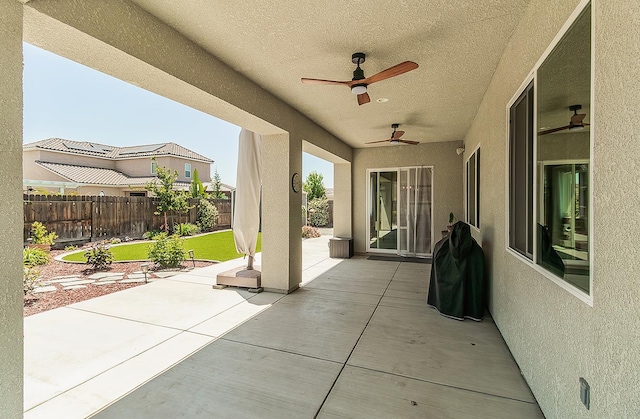 1523 N Ryan Ave, Clovis, CA 93619 - view of patio / terrace with a ceiling fan