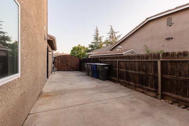 2176 E Pinehurst Ave, Fresno, CA 93730 - view of patio / terrace featuring a gate