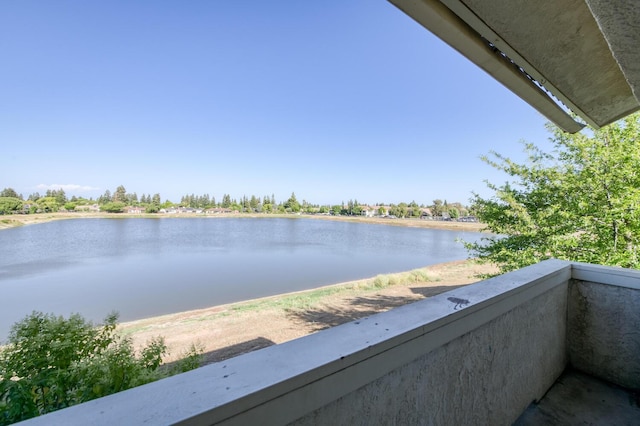 1542 E Alluvial Ave Unit 224, Fresno, CA 93720 - balcony featuring a water view