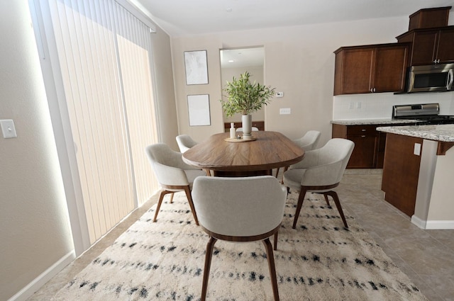 3368 Monterosa Ln, Clovis, CA 93619 - view of dining area