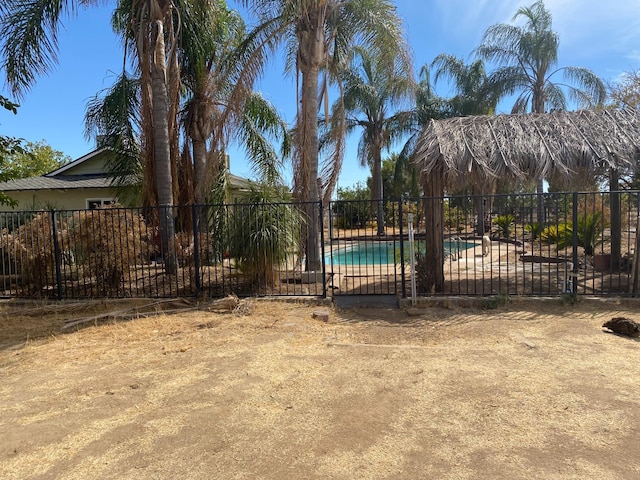 7371 N Highland, Clovis, CA 93619 - view of yard