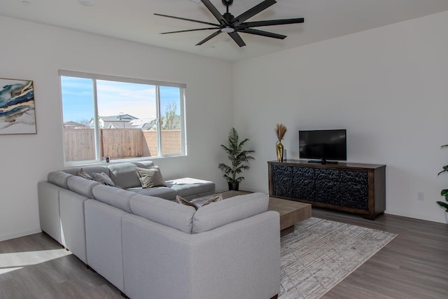 508 Laurel Crest Ave, Madera, CA 93636 - living area with ceiling fan and wood finished floors