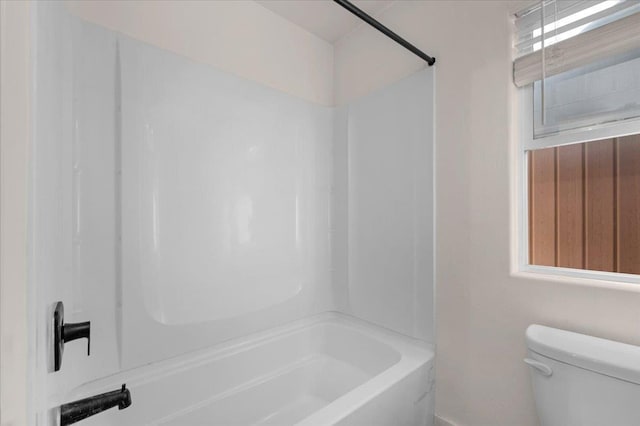 2520 S Spruce St, Visalia, CA 93292 - bathroom featuring toilet and shower / washtub combination
