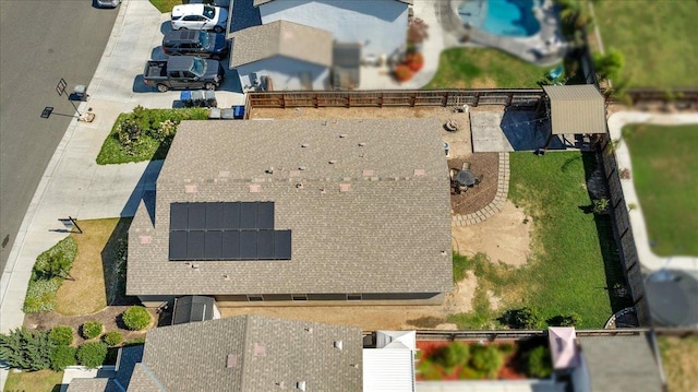 2520 S Spruce St, Visalia, CA 93292 - aerial view of property and surrounding area with a pool
