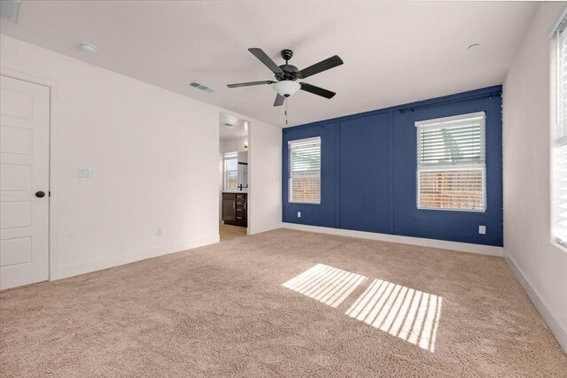 2520 S Spruce St, Visalia, CA 93292 - unfurnished room featuring carpet flooring, ceiling fan, baseboards, and a smoke detector