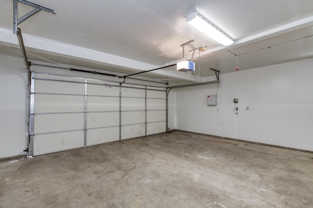 1892 E Goshen Ave, Fresno, CA 93720 - garage featuring a garage door opener