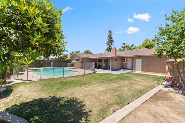 2051 E Fremont, Fresno, CA 93710 - view of pool with a patio