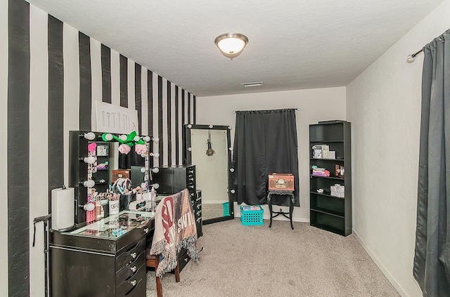 2216 E Floradora Ave, Fresno, CA 93703 - carpeted office with baseboards