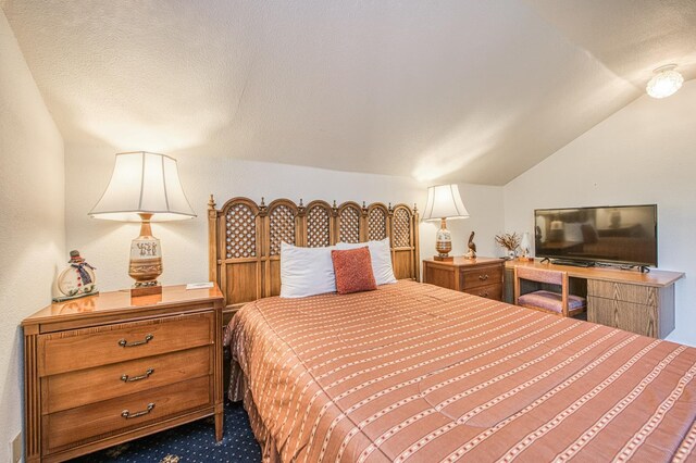 42357 Hanging Branch Rd, Shaver Lake, CA 93664 - carpeted bedroom with lofted ceiling