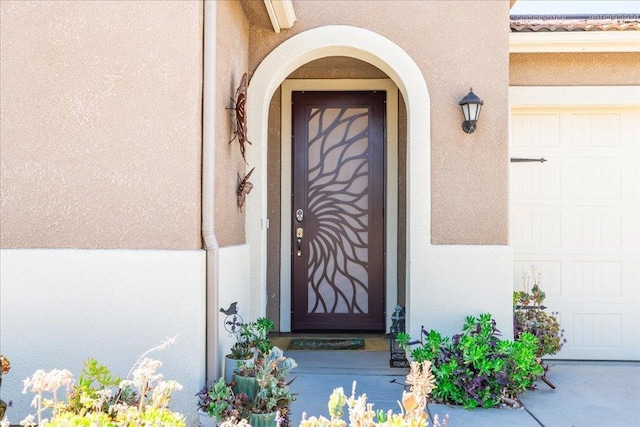 3930 Saginaw Ave, Clovis, CA 93619 - entrance to property featuring stucco siding and a garage