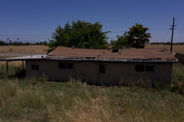 16814 N Lake St, Madera, CA 93638 - view of home's exterior featuring stucco siding