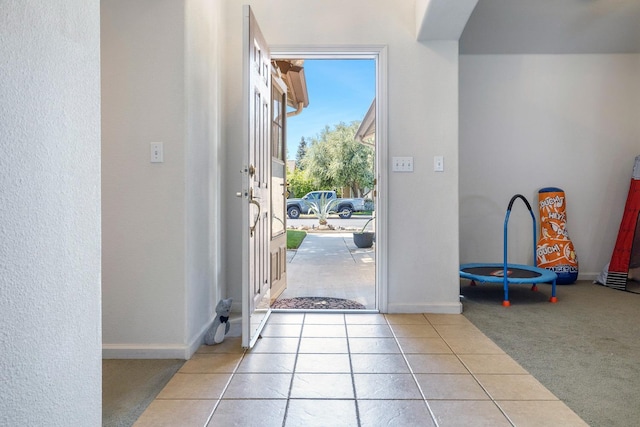 2903 Desert Ranch Way, Madera, CA 93637 - tiled entrance foyer featuring baseboards and carpet
