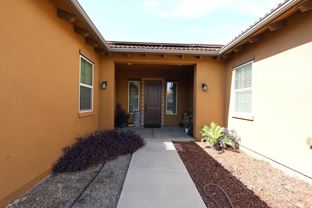 3309 Beverly Ave, Clovis, CA 93619 - view of exterior entry with stucco siding
