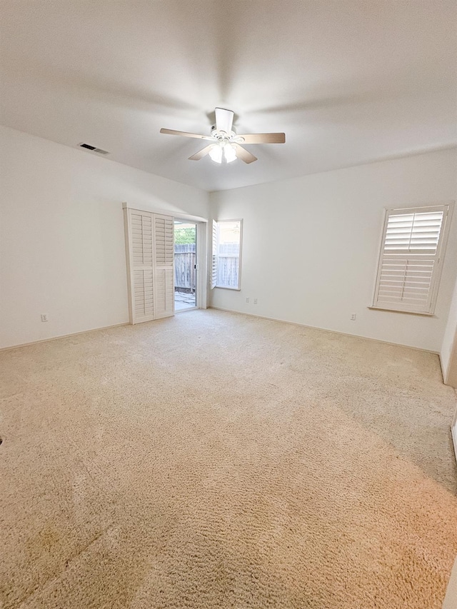 2300 Sierra Ave Unit 129, Kingsburg, CA 93631 - unfurnished room featuring carpet floors and a ceiling fan