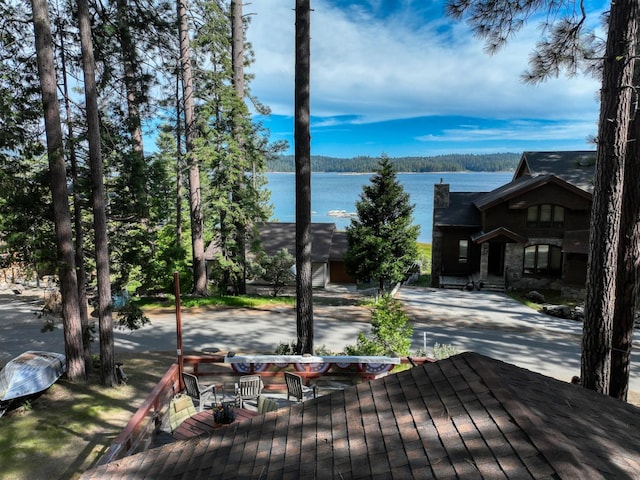 44468 Lakeview Ave, Shaver Lake, CA 93664 - wooden terrace with a water view