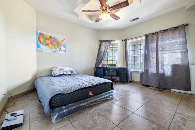 42462 Rd 140, Orosi, CA 93647 - tiled bedroom with a ceiling fan and baseboards