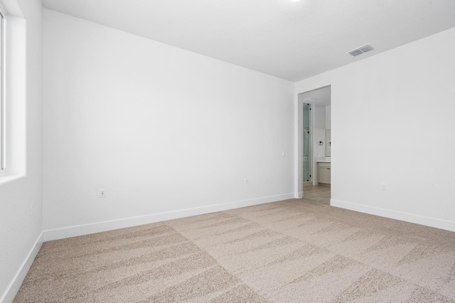 8152 Creek Vw, Friant, CA 93626 - spare room with light colored carpet