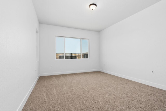 8152 Creek Vw, Friant, CA 93626 - carpeted empty room with baseboards