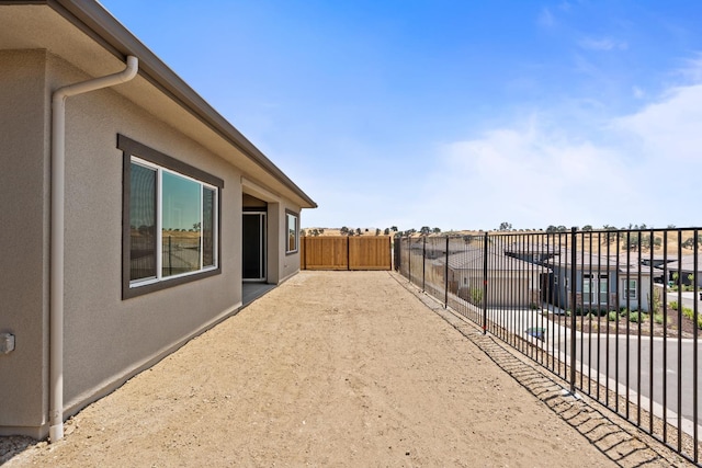 8152 Creek Vw, Friant, CA 93626 - view of yard