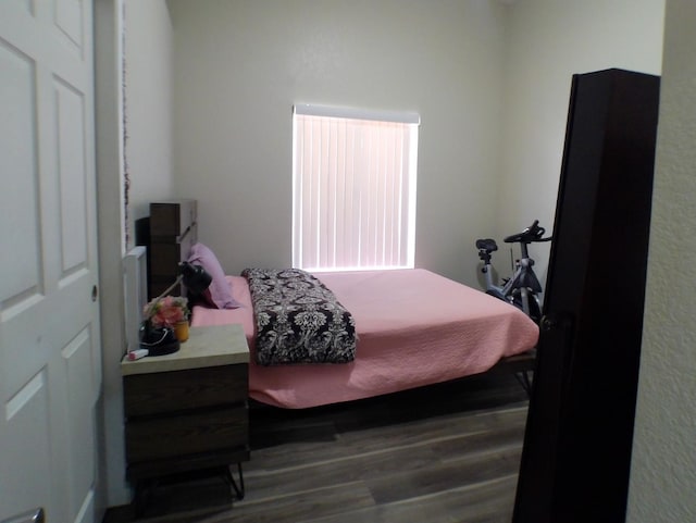 1561 Josephine Ct, Madera, CA 93638 - bedroom with wood finished floors