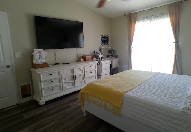 1561 Josephine Ct, Madera, CA 93638 - bedroom featuring dark wood-type flooring and a ceiling fan