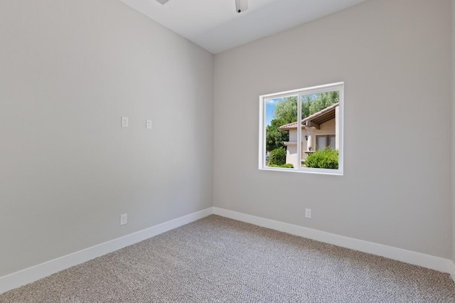 8440 Lake Shore Dr, Chowchilla, CA 93610 - unfurnished room with carpet, baseboards, and ceiling fan