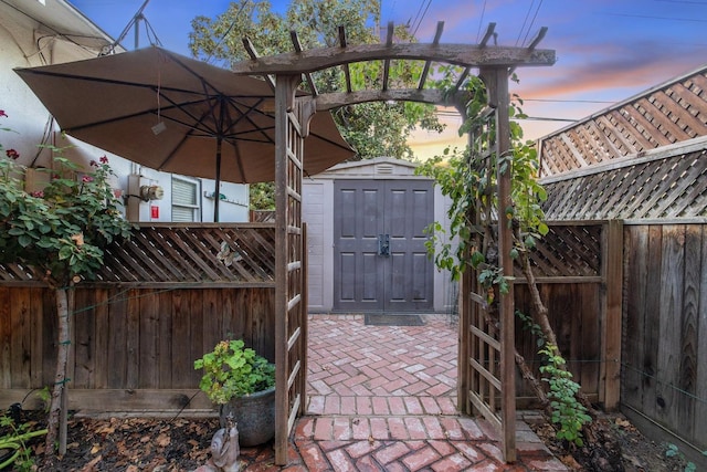 1301 W Beverly Dr, Visalia, CA 93277 - photo 66