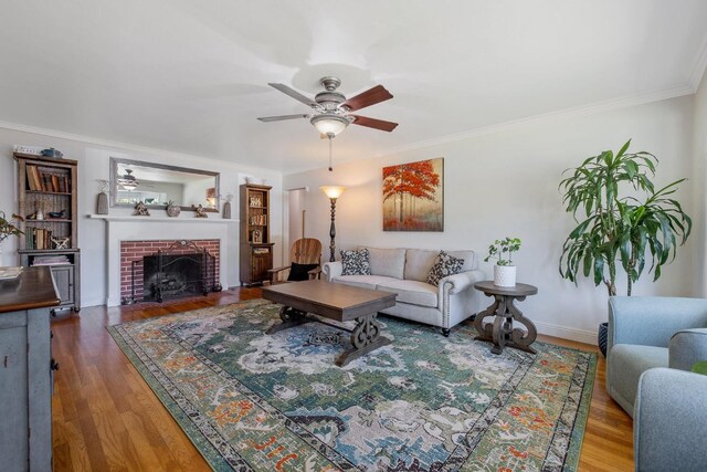 1301 W Beverly Dr, Visalia, CA 93277 - photo 9