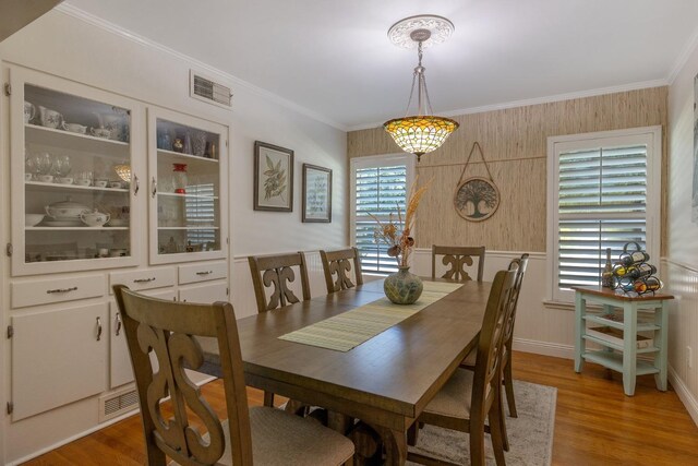 1301 W Beverly Dr, Visalia, CA 93277 - photo 14