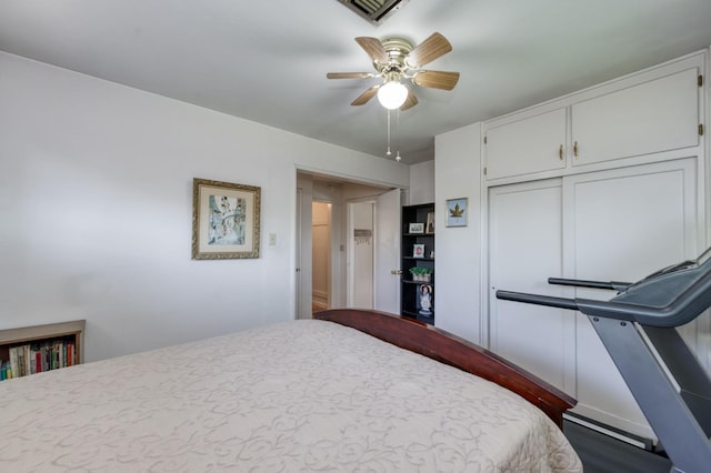 3979 N Pleasant Ave, Fresno, CA 93705 - bedroom with a closet and a ceiling fan