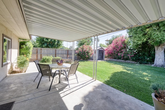 3979 N Pleasant Ave, Fresno, CA 93705 - view of patio / terrace featuring outdoor dining area