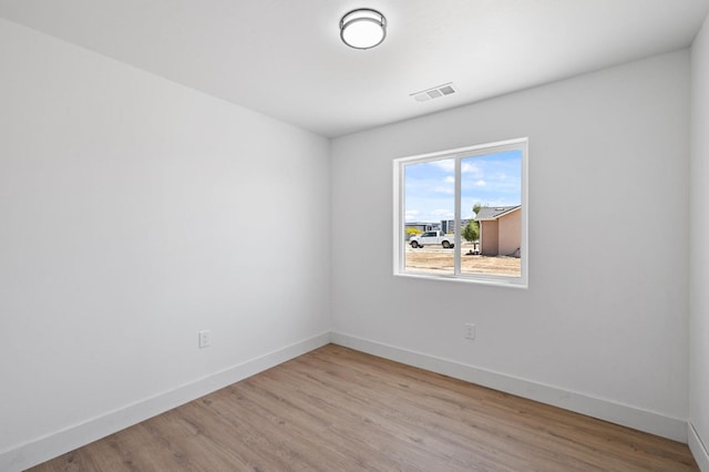 25900 Tanforan Dr, Madera, CA 93638 - spare room featuring light wood-style flooring and baseboards