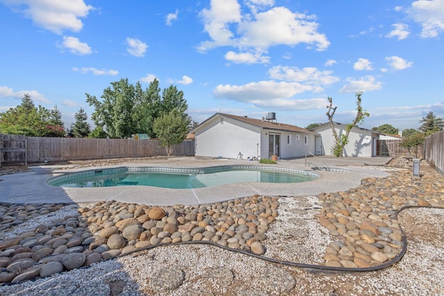 513 Waldo, Exeter, CA 93221 - view of pool with a patio and a fenced backyard