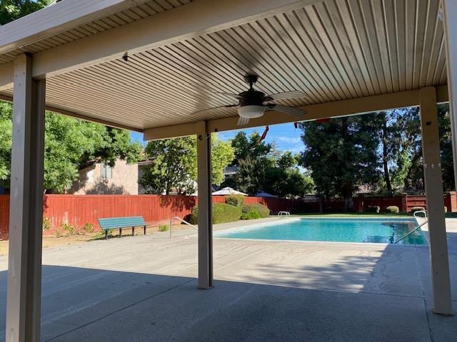 485 E Alluvial Ave Unit 102, Fresno, CA 93720 - view of pool with a ceiling fan, a patio, and a fenced backyard