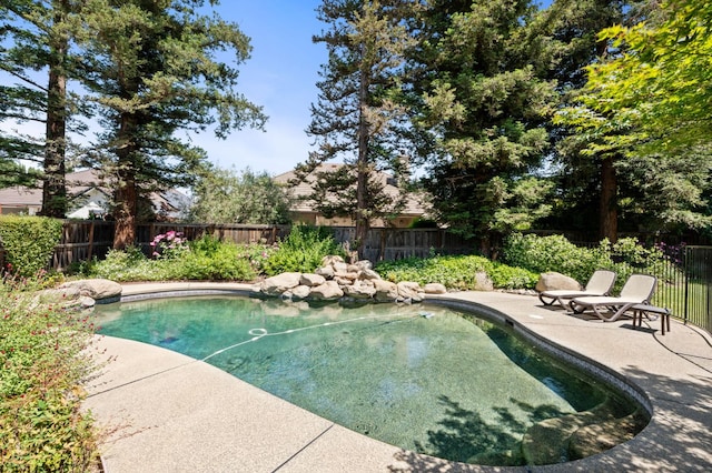 8814 N Spalding, Fresno, CA 93720 - view of pool featuring a fenced backyard and a patio area