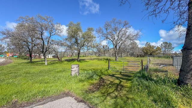 29645 Auberry Rd, Prather, CA 93651