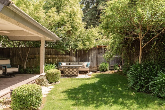 499 E Braddock Dr, Fresno, CA 93720 - view of yard with outdoor lounge area and a patio area