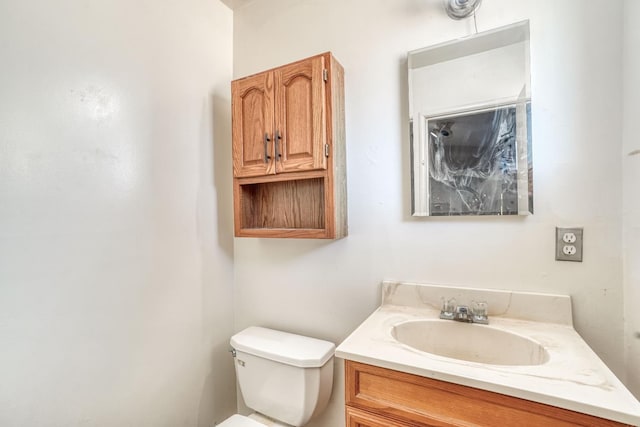 6298 N Glenn Ave, Fresno, CA 93704 - bathroom with vanity and toilet