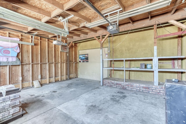 6298 N Glenn Ave, Fresno, CA 93704 - basement with a garage