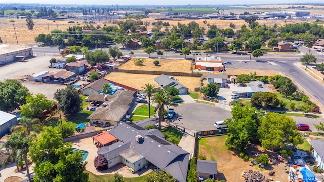 829 W Woodward Ave, Fresno, CA 93706 - aerial perspective of suburban area