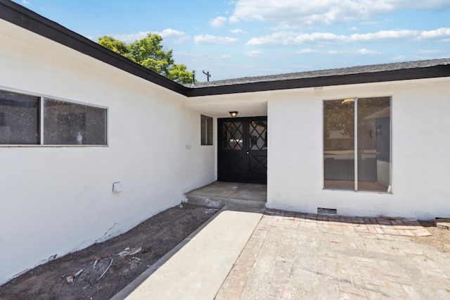 4489 N Chestnut Ave, Fresno, CA 93726 - property entrance with stucco siding